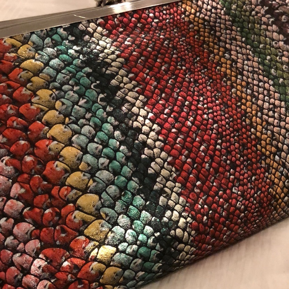 HOBO LAUREN LEATHER Double CLUTCH WALLET in Holiday NWT - Picture 8 of 9